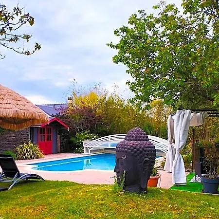 Maison De Charme Avec Piscine En Partage 호텔